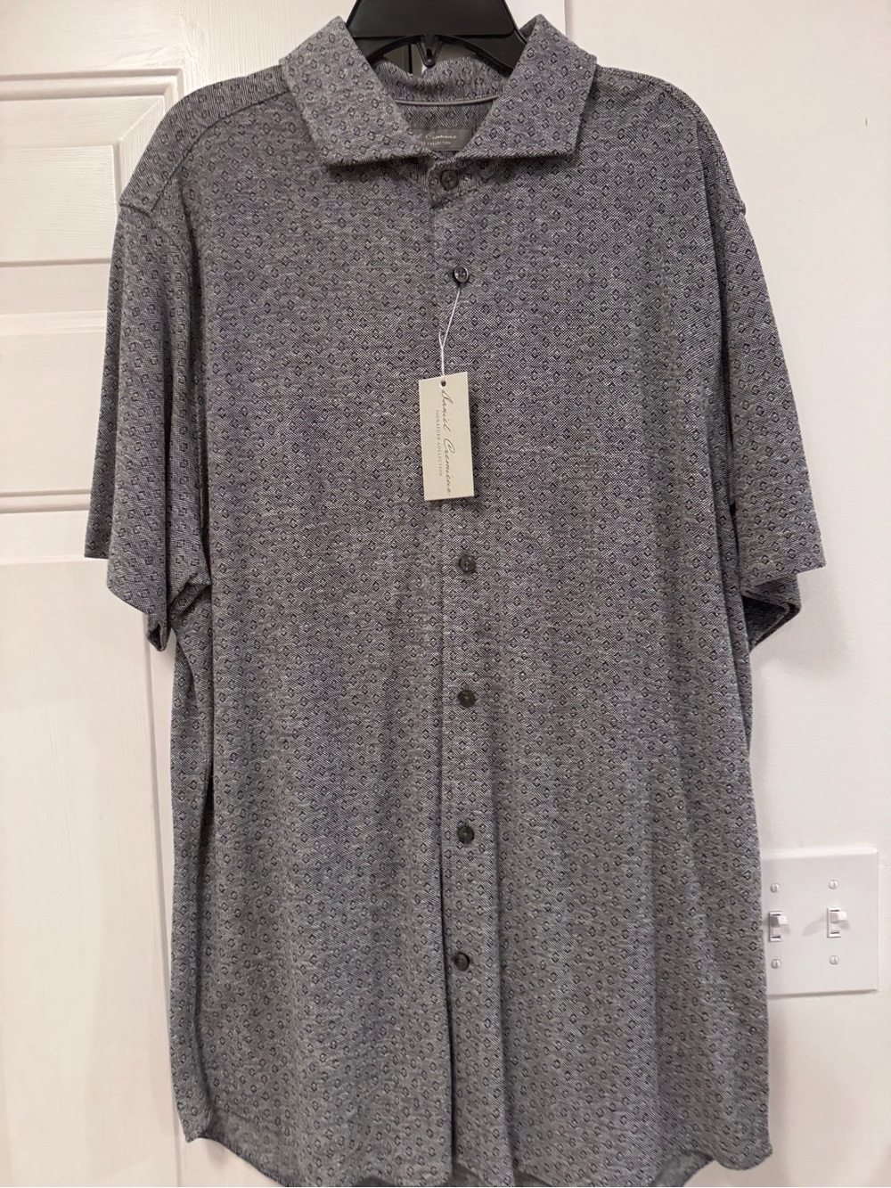 Daniel Cremieux
SIGNATURE COLLECTION Short-Sleeve Button-Dow